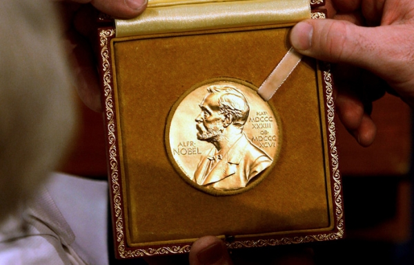 برندگان جایزه نوبل فیزیک و شیمی 2021 اعلام شدند