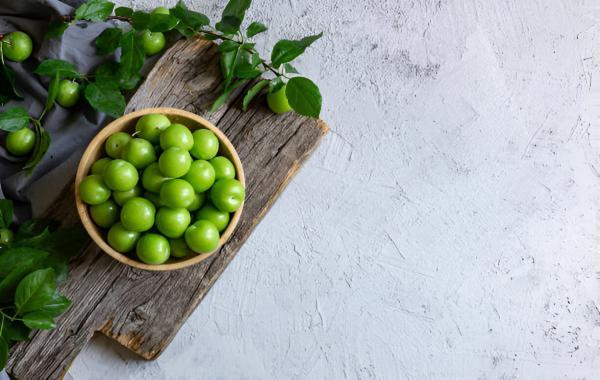 طرز تهیه ترشی گوجه سبز با تمام نکات کلیدی طرز تهیه ترشی گوجه سبز با تمام نکات کلیدی
