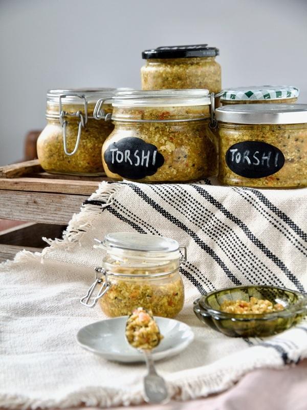 طرز تهیه ترشی لیته خرمالو بدون کپک ، ترکیب ادویه لیته خرمالو چیه؟